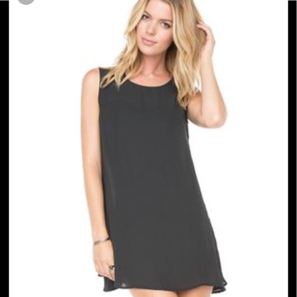Brandy Melville Dresses & Skirts - Brandy Melville Dayra dress